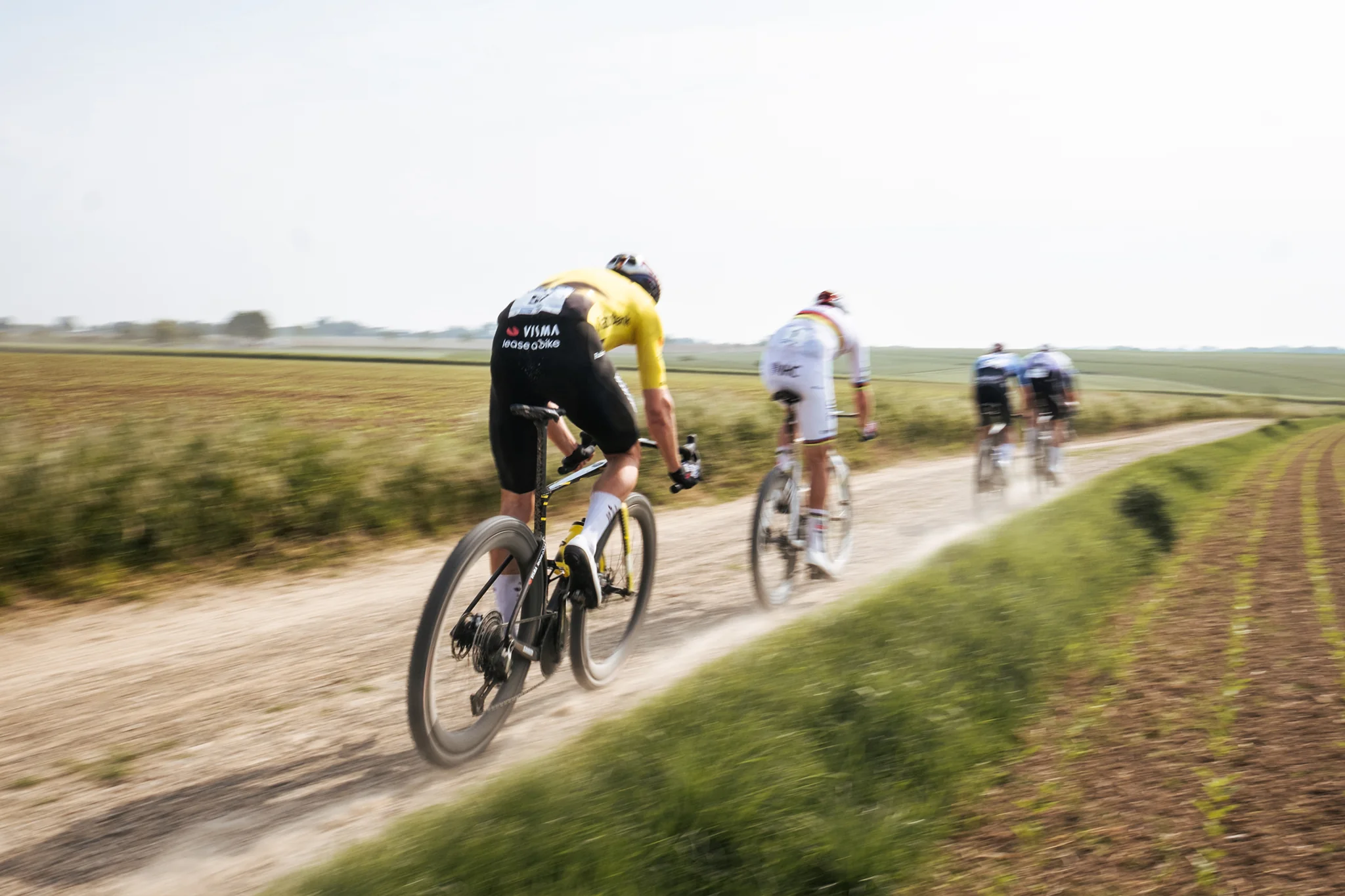 RESERVE 48 | 53 GR DT 350 carbon gravel wheelset - Image 3